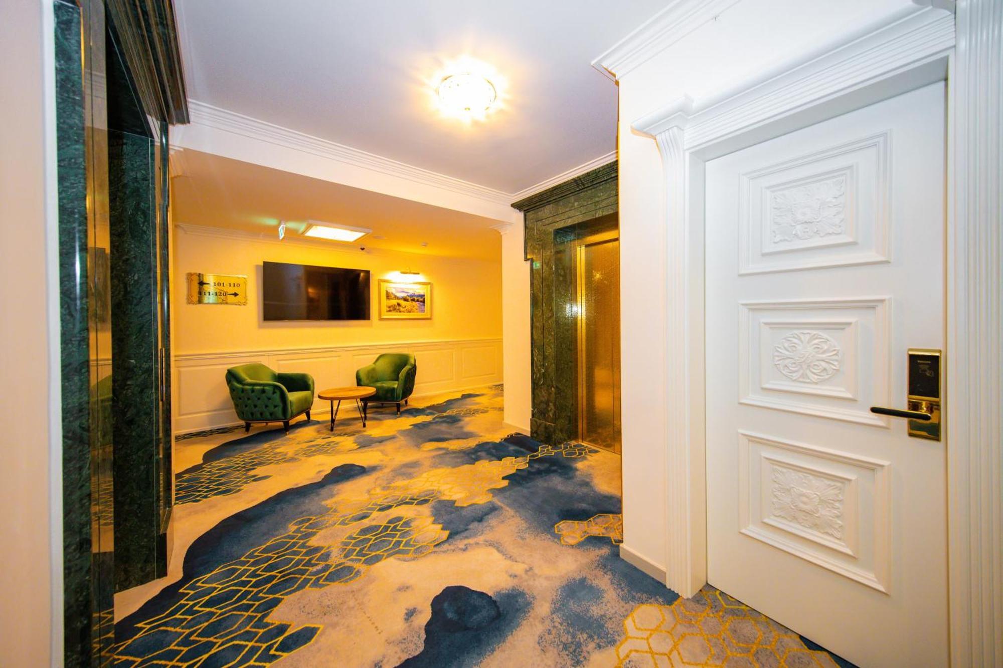 Grand Hotel Belushi Boge Экстерьер фото