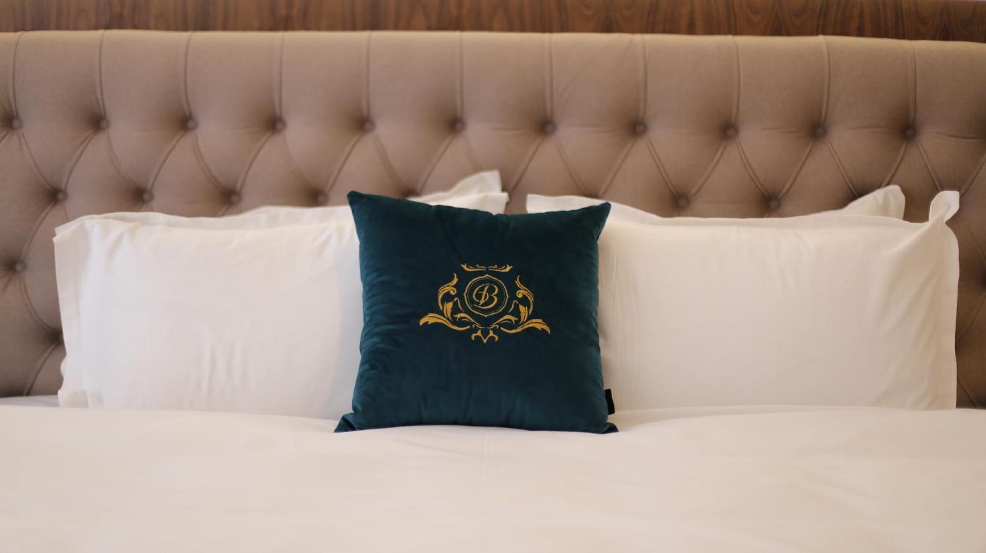 Grand Hotel Belushi Boge Экстерьер фото